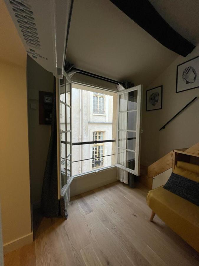 Charming Studio Michel Lecomte Paris 75003 Apartment Luaran gambar